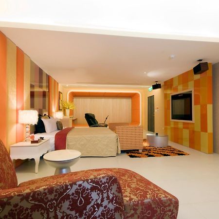 Harport Motel Гаосюн Екстер'єр фото