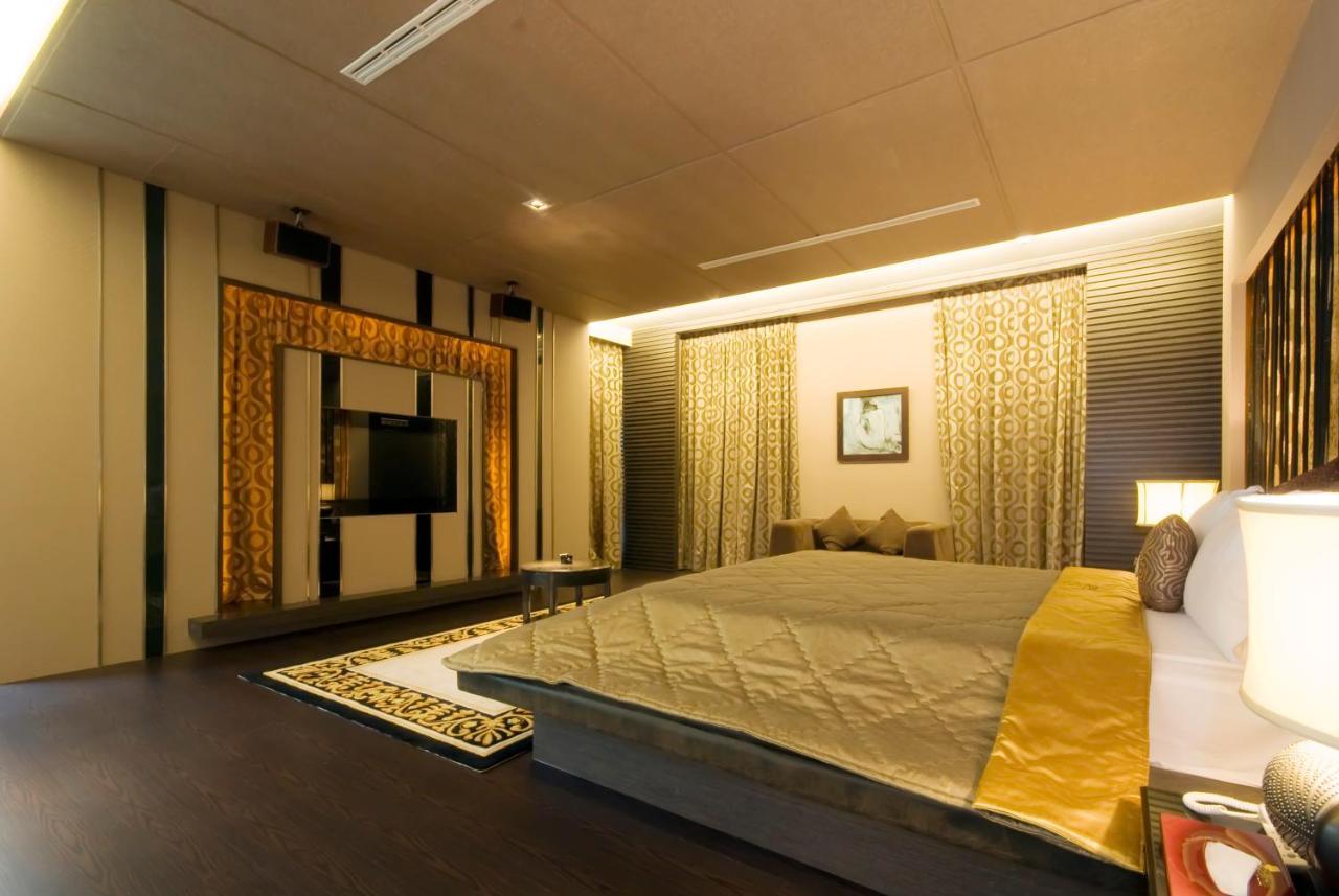 Harport Motel Гаосюн Екстер'єр фото