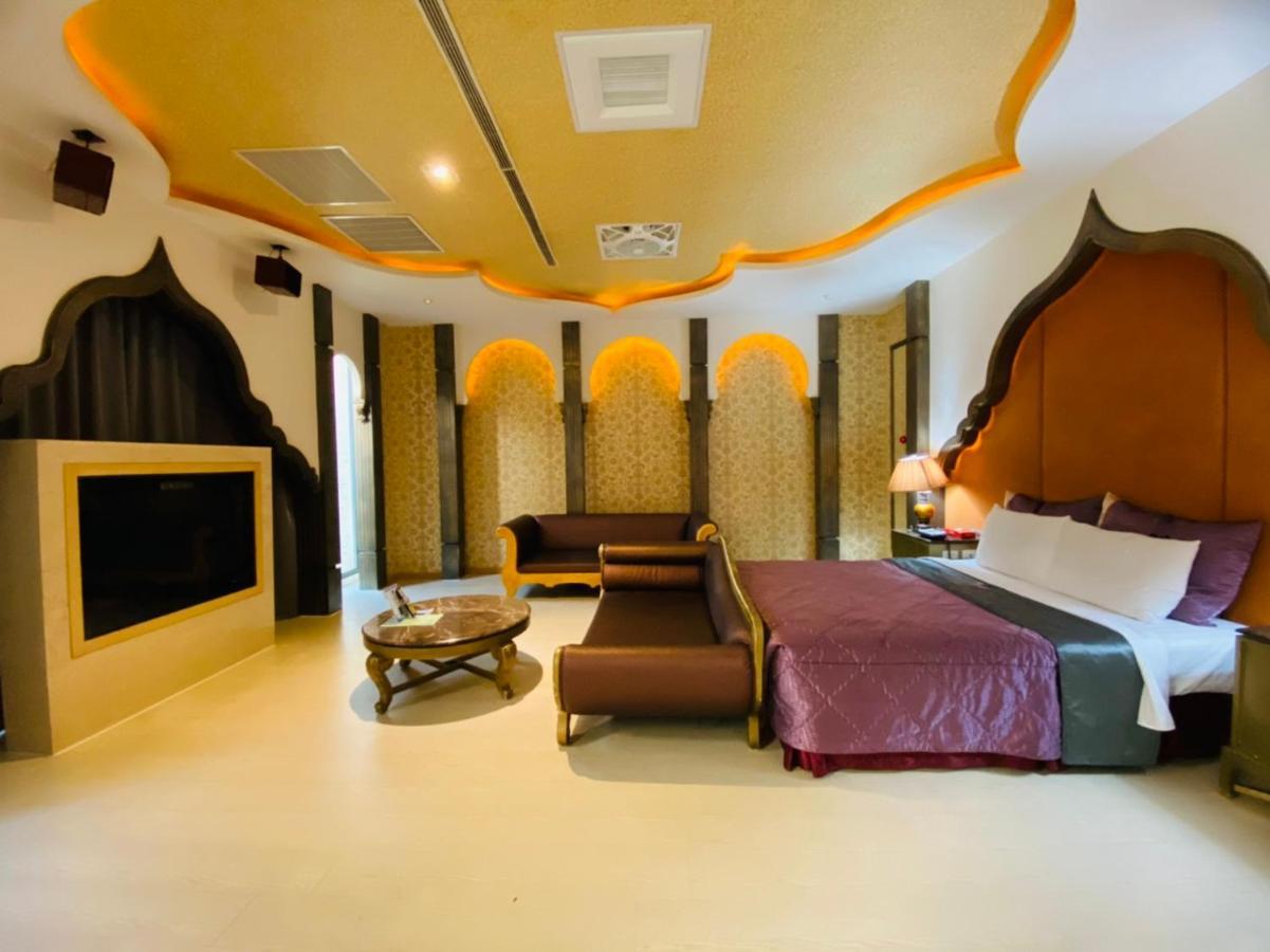Harport Motel Гаосюн Екстер'єр фото